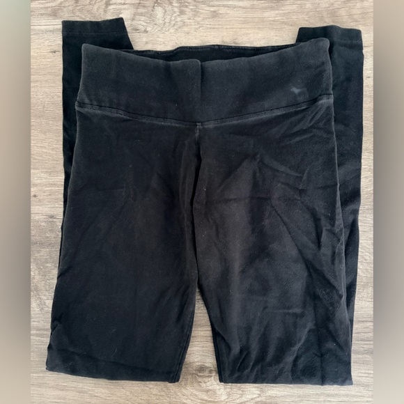 PINK Victoria’s Secret Black Leggings - Picture 2 of 3